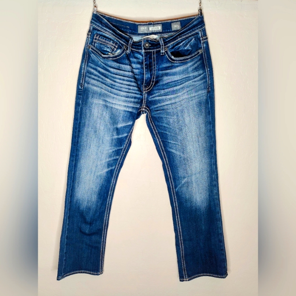 BKE Aiden Bootleg Mens Jeans.  Waist size 30 Inseam 27.  Blue denim.